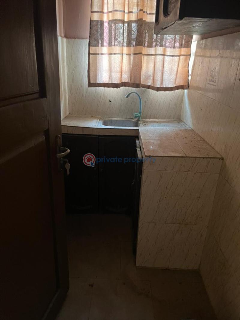 Flat & Apartment For Rent Dronvans Area Ring Rod Ibadan Pioneer Ibadan Oyo - 3