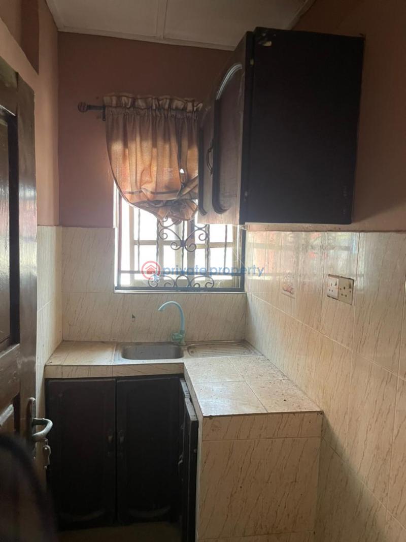 Flat & Apartment For Rent Dronvans Area Ring Rod Ibadan Pioneer Ibadan Oyo - 2