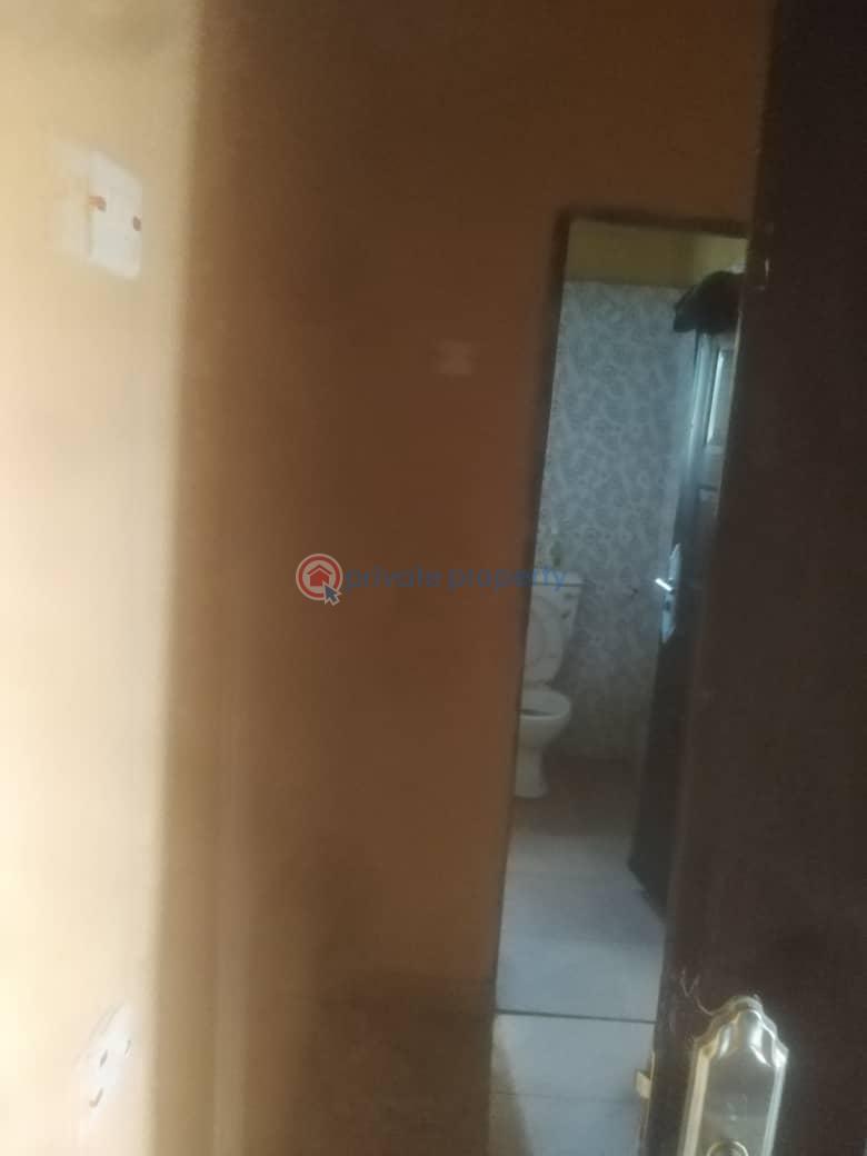 Flat & Apartment For Rent Ologuneru First Power Line, Eleyele Ibadan Oyo - 2