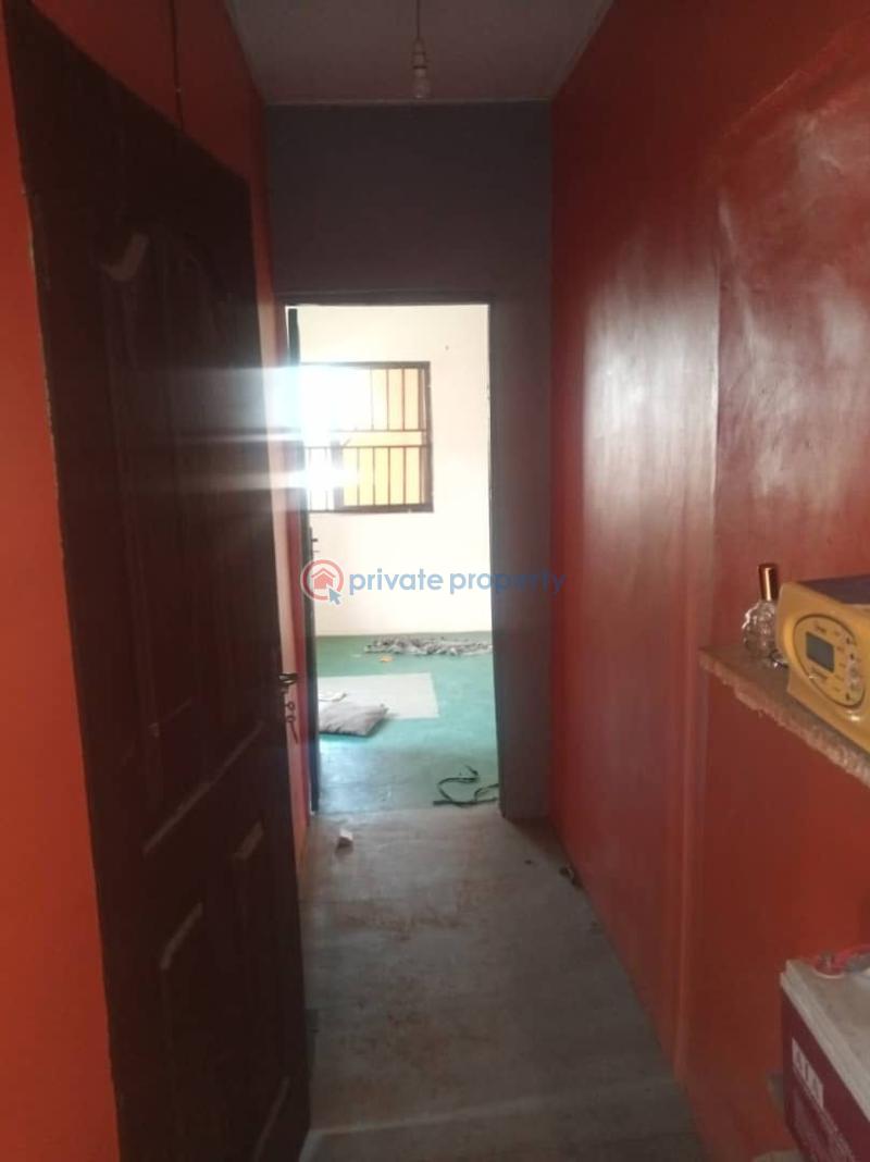 Flat & Apartment For Rent Kaosumu Atere Off Akala Express Oluyole Extension Ibadan Tolu Akin Ibadan Oyo - 1