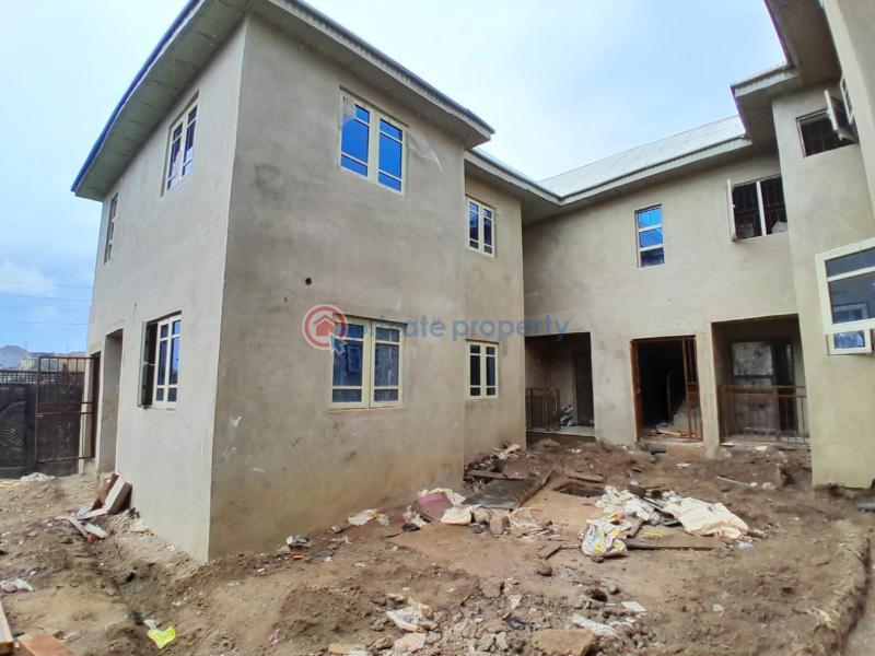 Flat & Apartment For Rent Orogun Ui Univee Site Of Ibadan Road Negro Ibadan Oyo