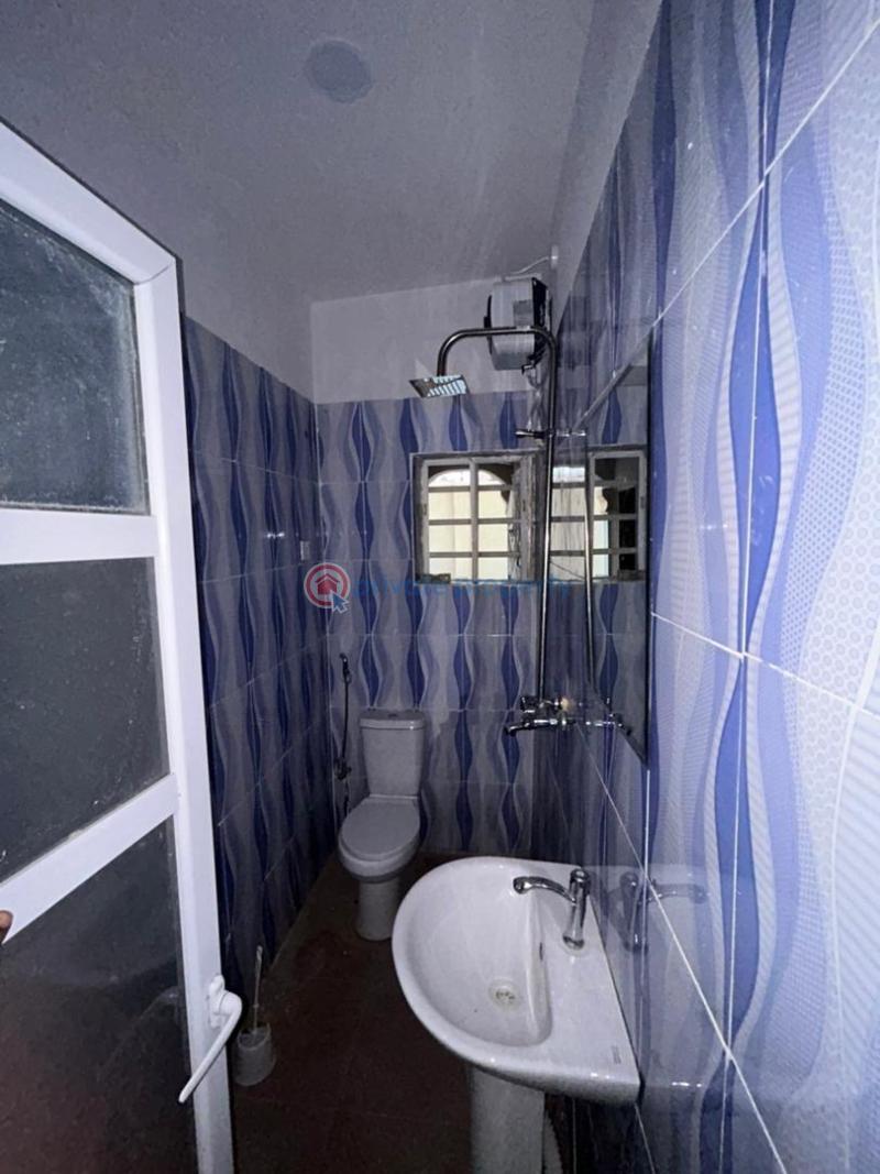 1 bedroom Flat & Apartment For Rent Quarry/asunle Off Tipper Garage, Akala Express. Akala Express Ibadan Oyo - 5