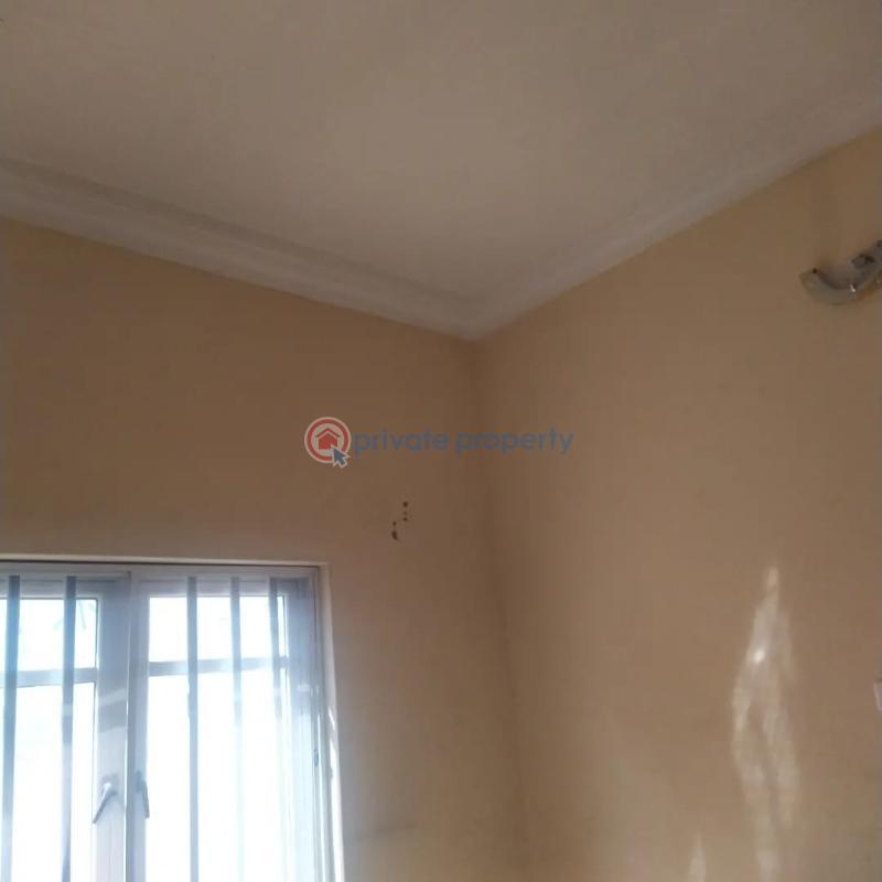 1 bedroom Flat & Apartment For Rent Oni And Sons Area Ibadan Oyo - 2