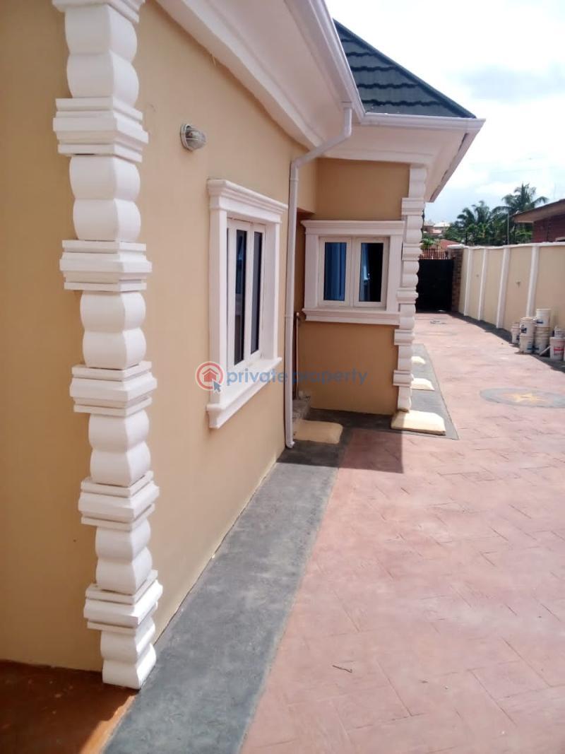 1 bedroom Flat & Apartment For Rent Ogungbade Area, Adegbayi Alakia Ibadan Oyo - 4