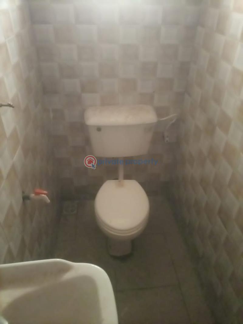 1 bedroom Flat & Apartment For Rent Akoto Estate, Elebu Akala Express Ibadan Oyo - 1