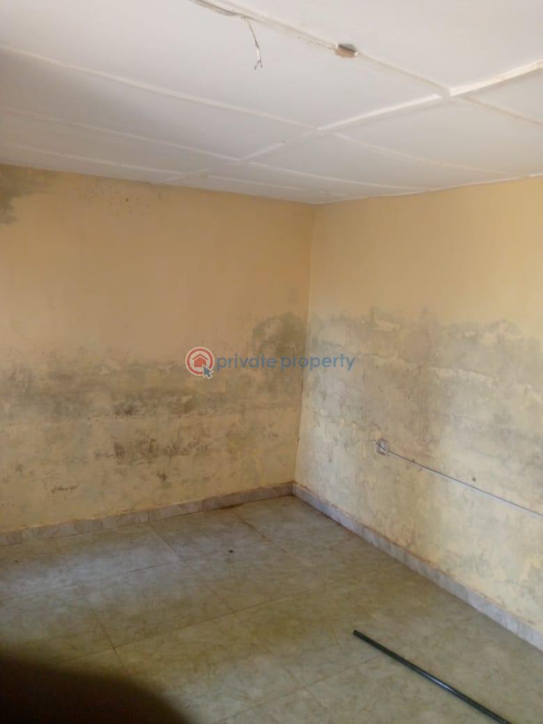1 bedroom Flat & Apartment For Rent Olubadan Estate, Alakia Ibadan Oyo - 5