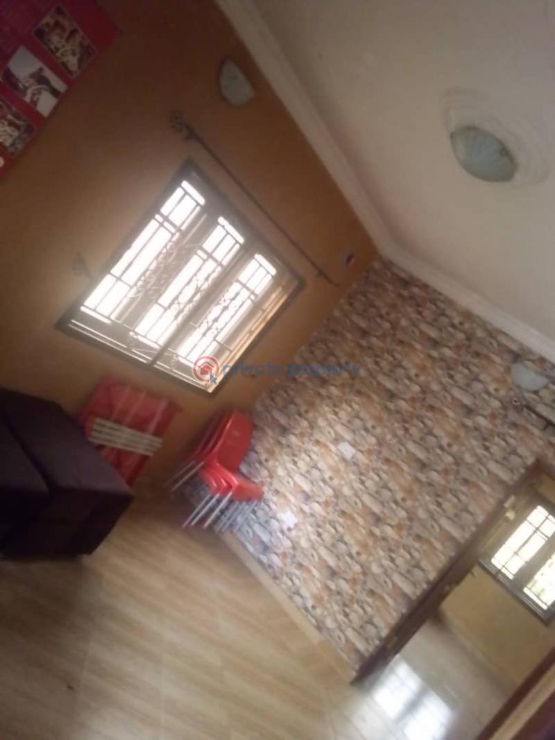 Self Contain For Rent At Iyaganku Gra Nikky Ibadan Oyo - 2