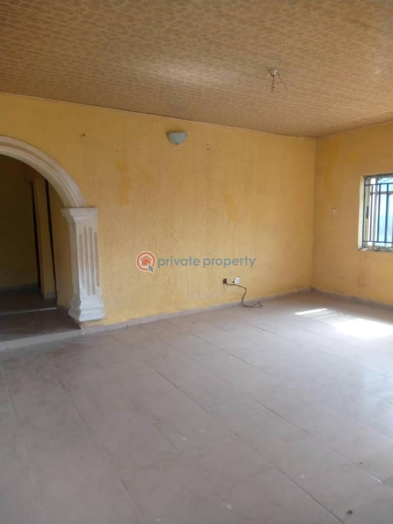 1 bedroom Flat & Apartment For Rent Omolayo Area Akobo Ibadan Oyo - 0