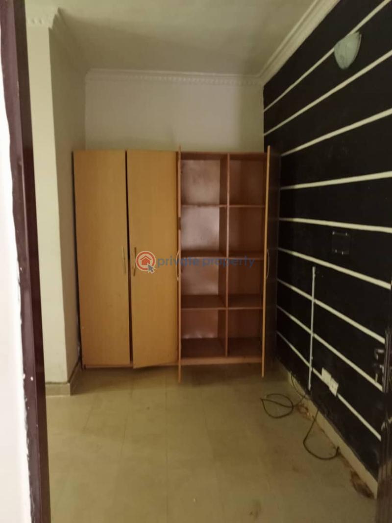 1 bedroom Flat & Apartment For Rent Thomas Estate Ajah Lagos - 4