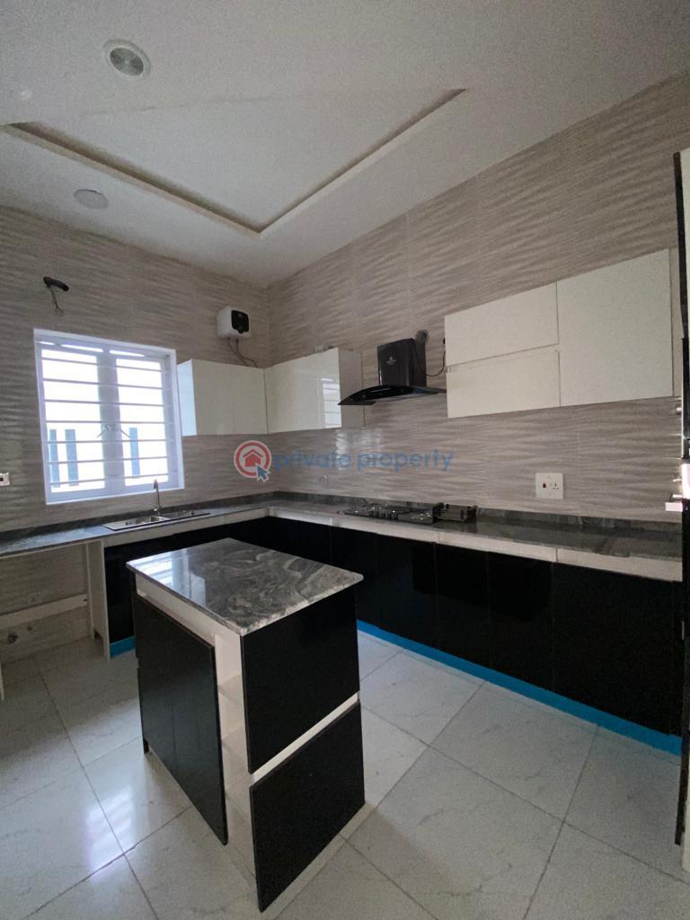 Shared Apartment For Rent Golden Palm Estate Ben Flo,orchid Road Eleganza Bustop Lekki Phase 2 Lagos - 2