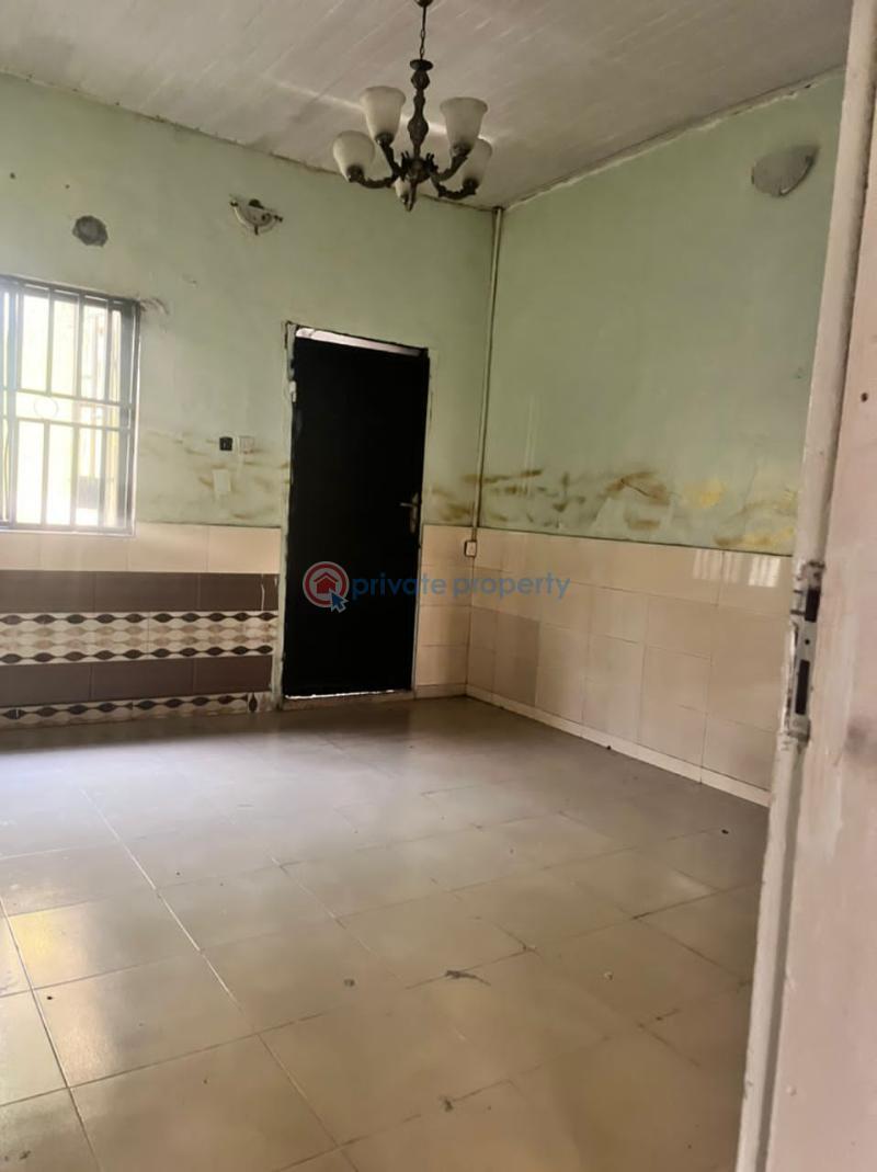 1 bedroom Flat & Apartment For Rent U 3 Close Ajah Lagos - 3
