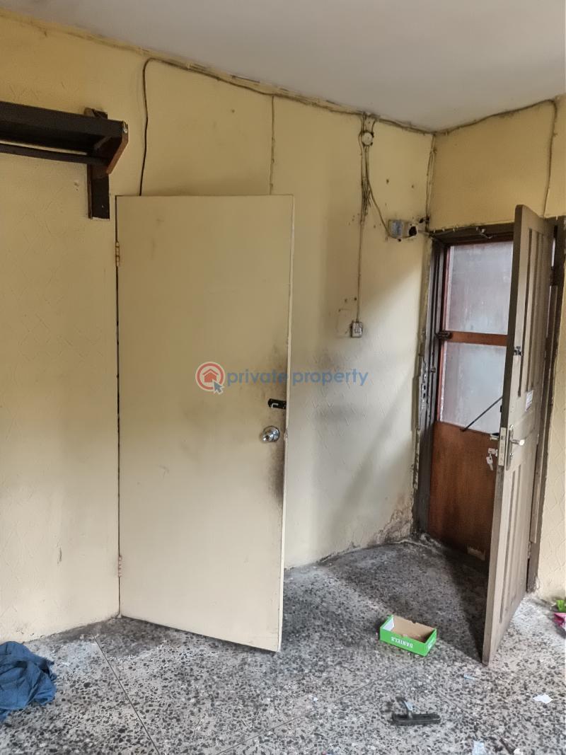 Self Contain For Rent Off Aladelola Street, Ikosi Ketu Ikosi-ketu Kosofe/Ikosi Lagos - 1