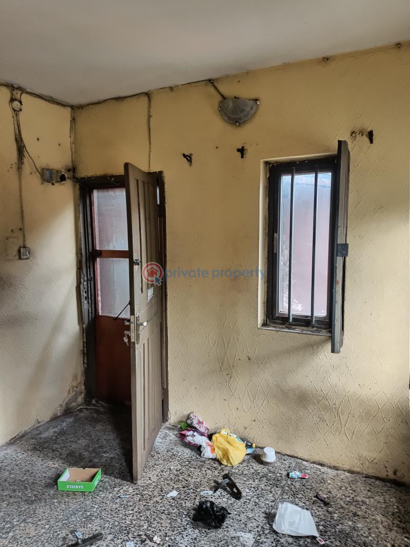 Self Contain For Rent Off Aladelola Street, Ikosi Ketu Ikosi-ketu Kosofe/Ikosi Lagos - 0