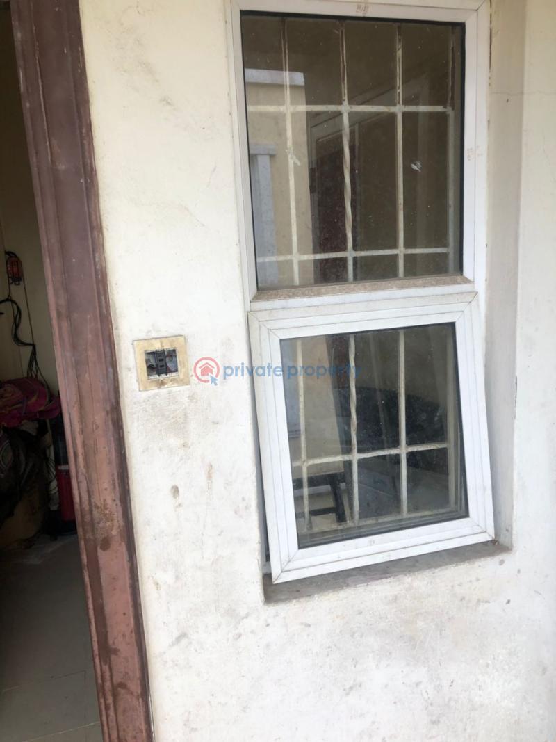 Self Contain For Rent Lekki Phase 1 Lagos - 2