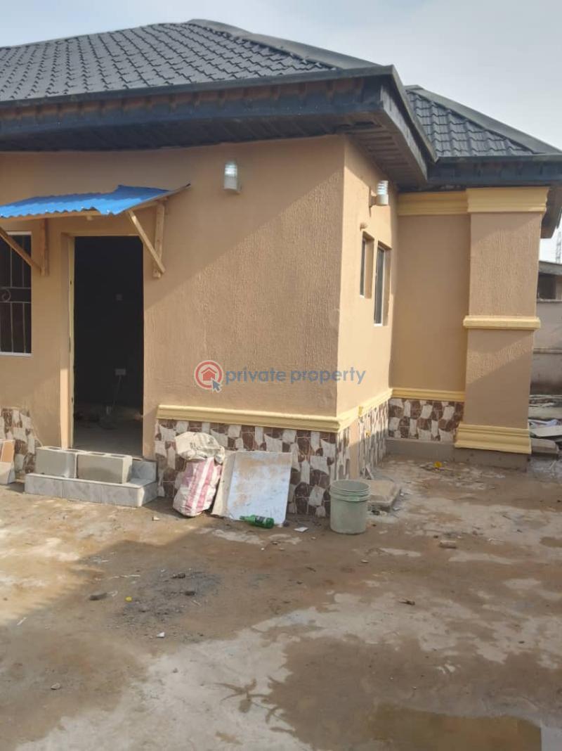 Flat & Apartment For Rent Golden Block, Olorunshola Ayobo Ipaja Lagos - 2