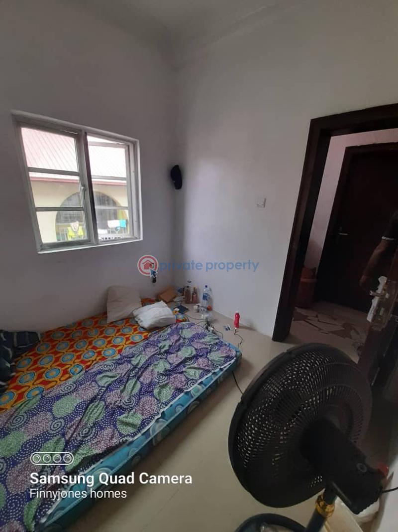 1 bedroom Flat & Apartment For Rent Lekki Phase 1 Lagos - 1