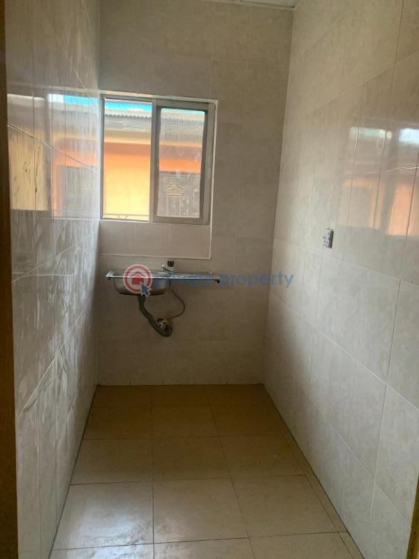 1 bedroom Self Contain For Rent Cele Bustop Okeira Close To Agric Bustop Agric Ikorodu Lagos - 1