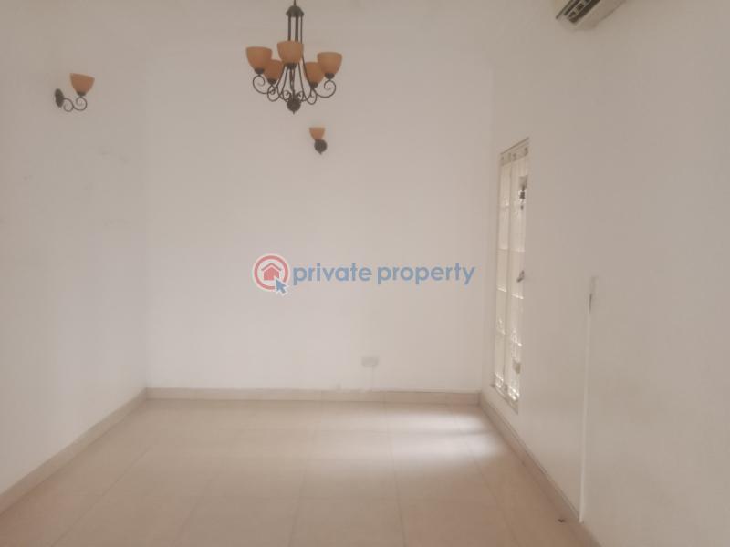 3 bedroom House For Rent Off Omorere Lekki Phase 1 Lagos - 9