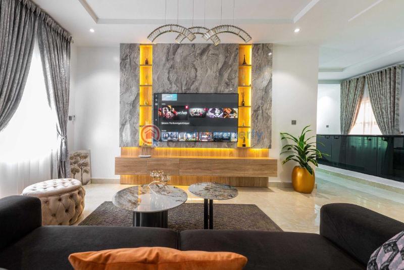 5 bedroom Detached Duplex Short let Lekki Phase 1 Lagos - 1