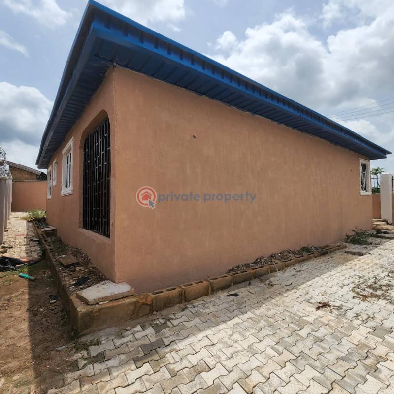 3 bedroom House For Rent Mogona Area Off Akala Express Way Ibadan Oyo - 5