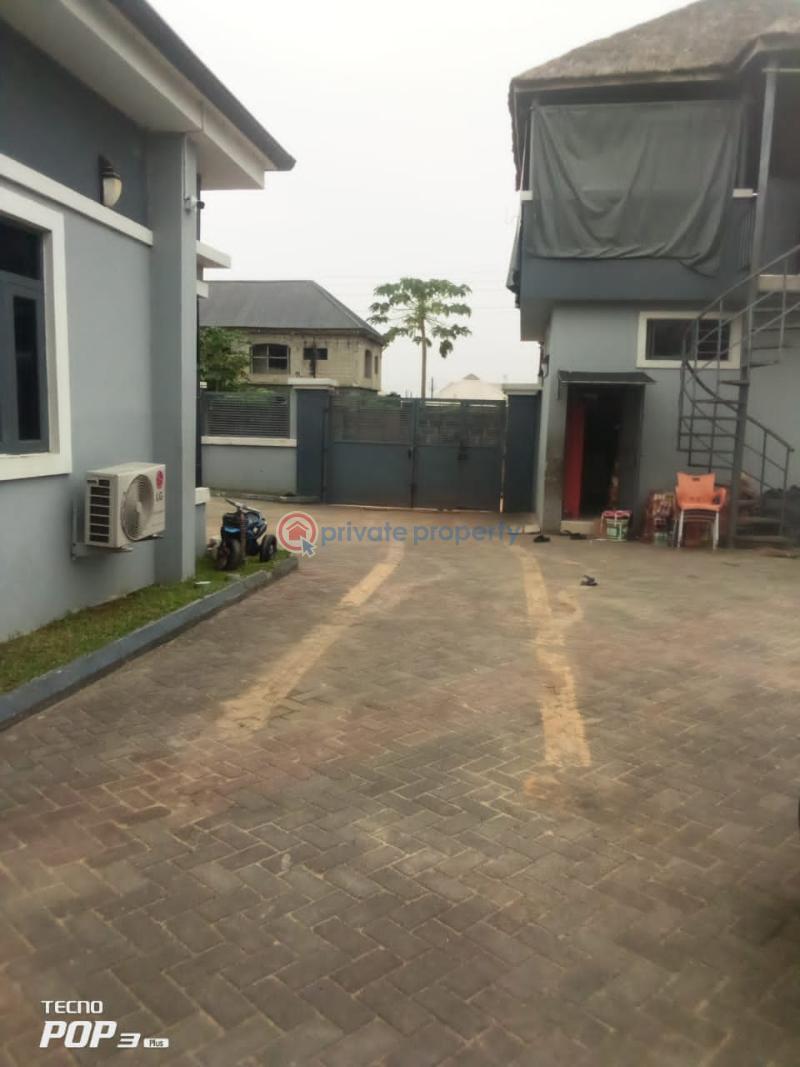 Flat & Apartment For Rent Malete Opposite Beechwood Estate Ajah Lagos - 1