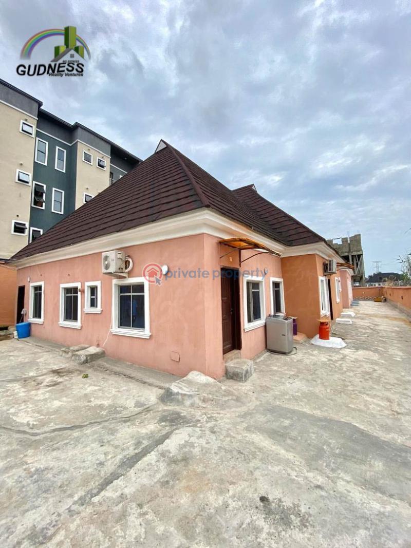 1 bedroom Self Contain For Rent Thomas Estate Ajah Lagos - 0