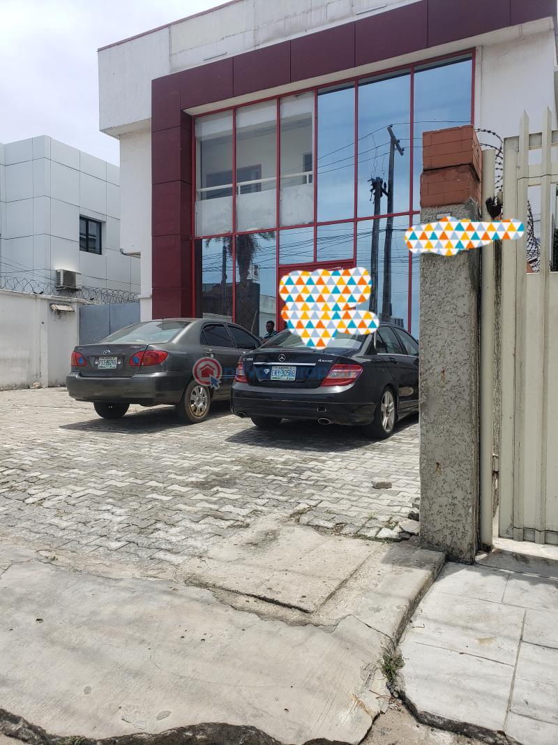 For rent Commercial Property Victoria Island Lagos (PID 7PBRWY
