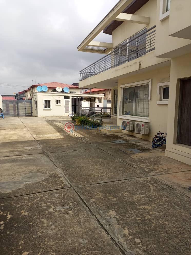 2 bedroom Flat & Apartment For Rent Gbagada Phase 2 Gbagada Lagos - 5