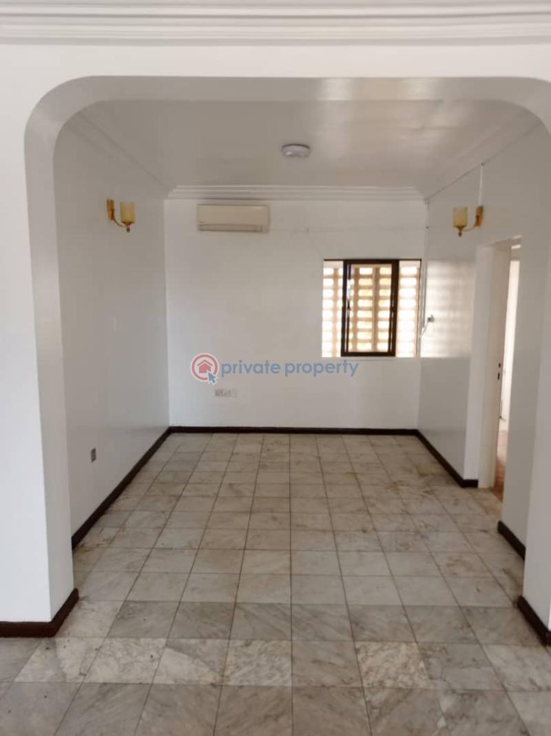 3 bedroom Block Of Flats For Rent Victoria Island Lagos - 1