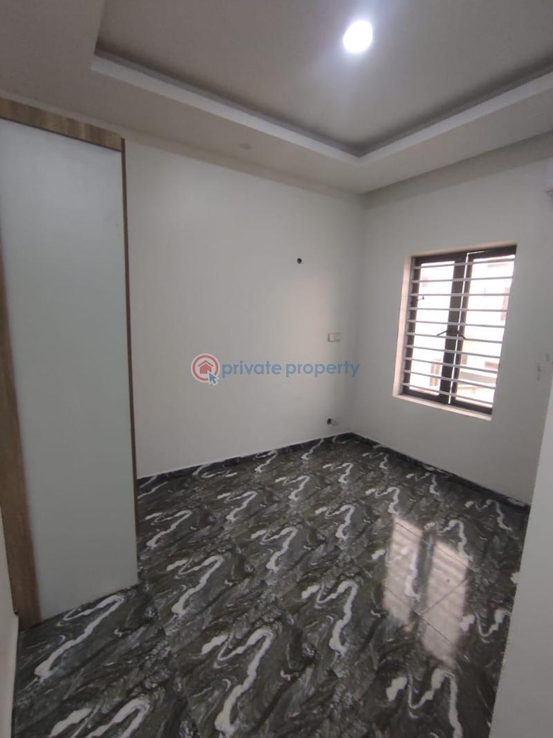 House For Sale Orchid Road, Lekki Lagos - 13