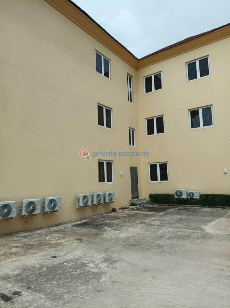1 bedroom Flat & Apartment For Rent Abuja Phase 1 (PID 8PAGLL