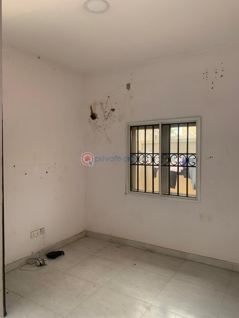 1 bedroom Mini Flat For Rent Arowojobe Mende Ikeja Lagos - 2
