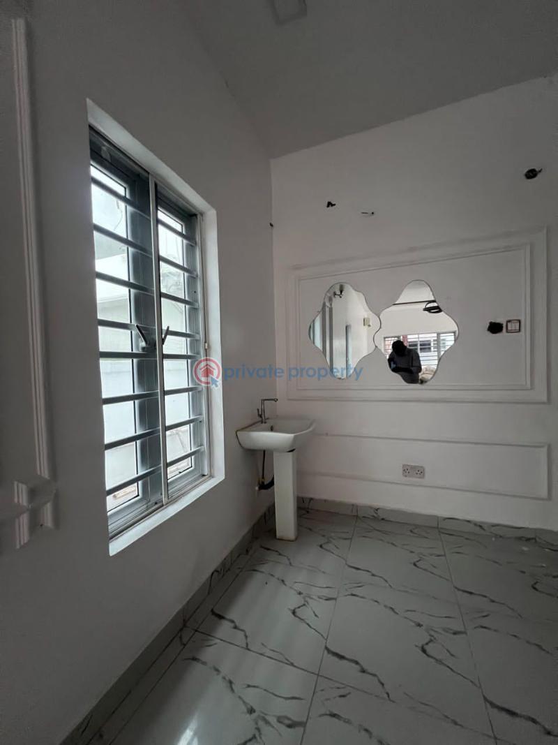 1 bedroom Studio Apartment For Rent Osapa London Lekki Lagos - 1