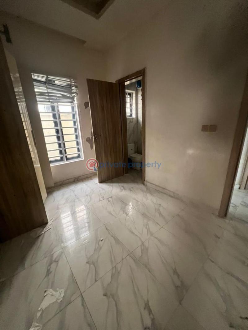 1 bedroom Shared Apartment For Rent Chevron Lekki Lagos - 3
