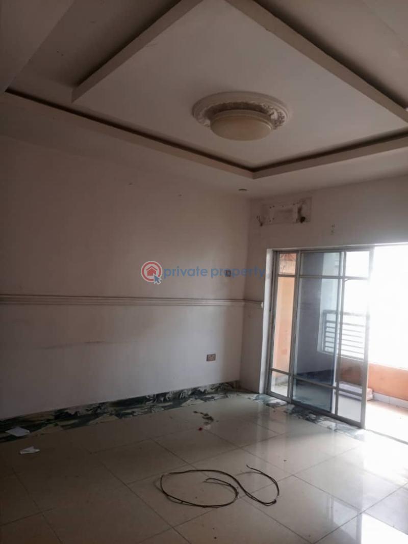 2 bedroom Block Of Flats For Rent Remlek Badore Ajah Lagos - 2