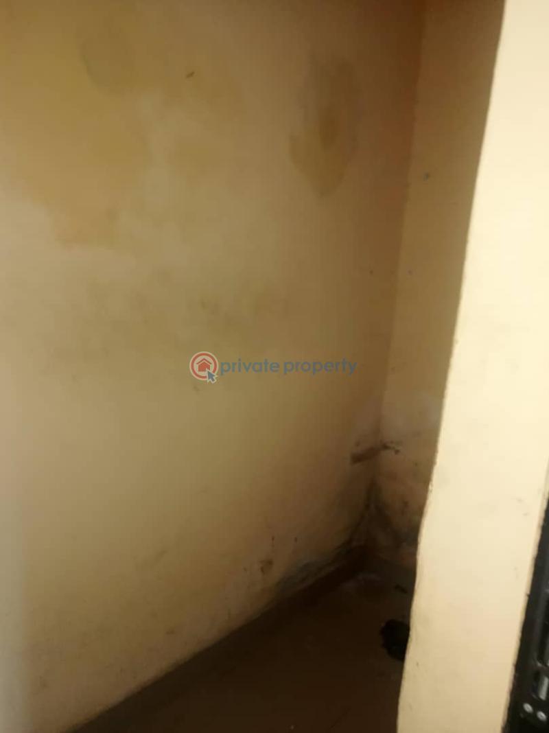 2 bedroom Block Of Flats For Rent Remlek Badore Ajah Lagos - 1