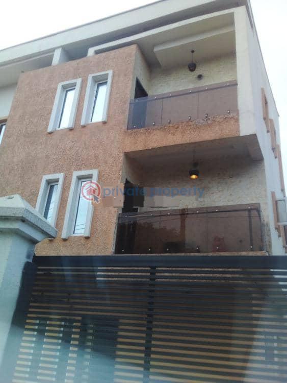 2 bedroom Block Of Flats For Rent Thomas Estate Ajah Lagos - 0