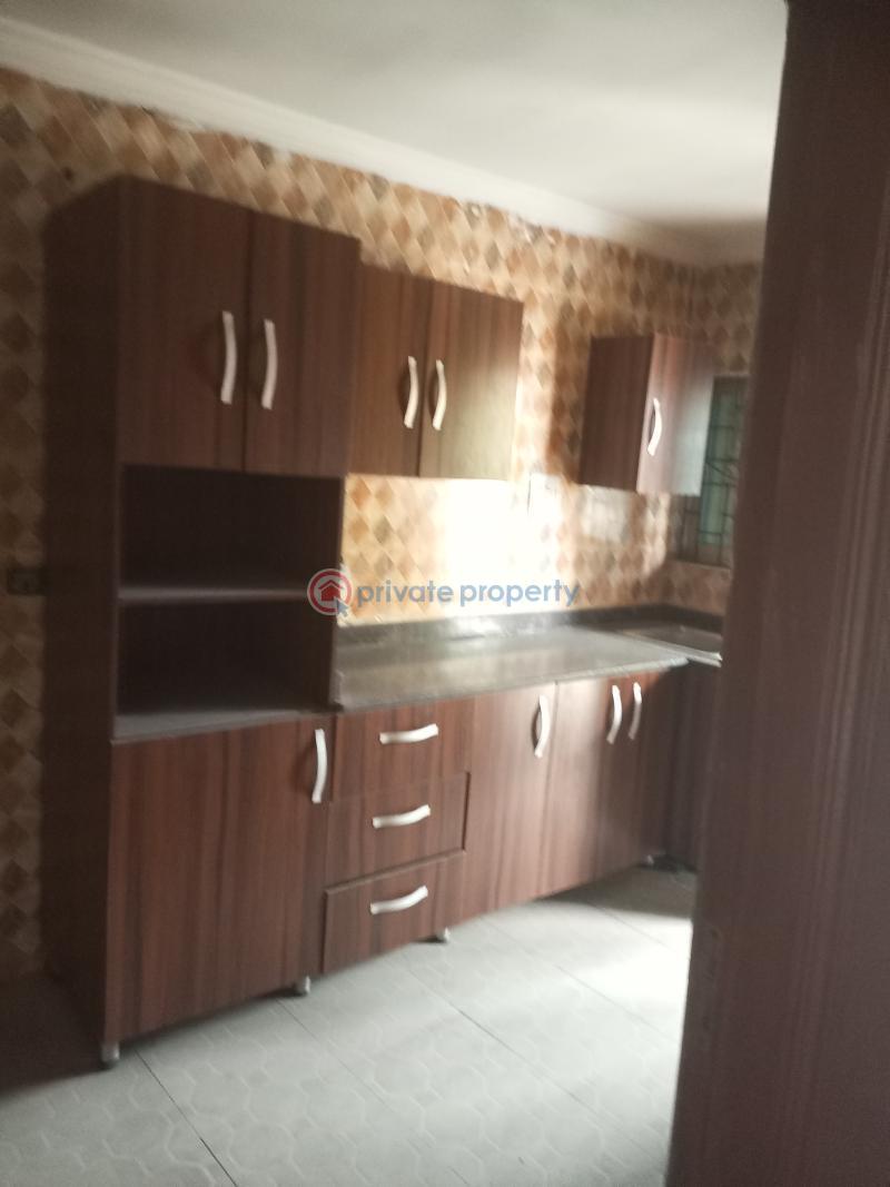 3 bedroom House For Rent Container Bus Stop, Opposite Green Spring School, Awoyaya Ajah Lagos - 8