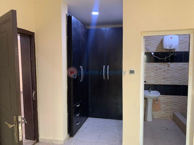 3 bedroom Flat & Apartment For Rent Akins Addo Road Ajah Lagos - 3