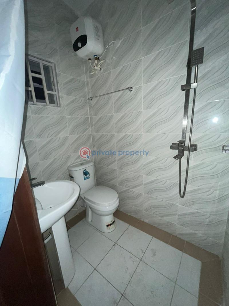 Sharp 2bedroom flat - 5 House For Rent Thomas Estate Ajah Lagos - 5