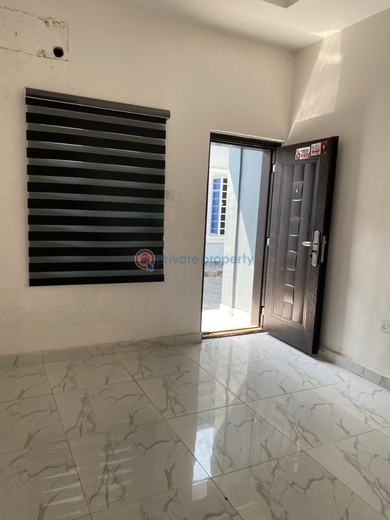 1 bedroom Self Contain For Rent A Very Secured Estate Awoyaya Ajah Lagos - 0