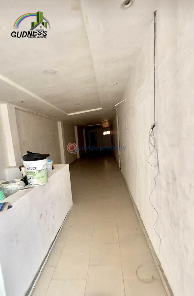 Shop For Rent Lekki Phase 1 Lagos - 1
