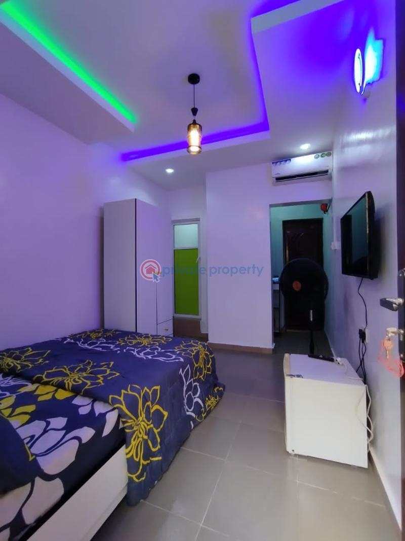 Flat & Apartment Short let Yaba Lagos - 6