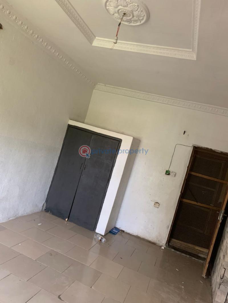 Self Contain For Rent Off Secretariat/awolowo Road Bodija Ibadan Oyo - 2