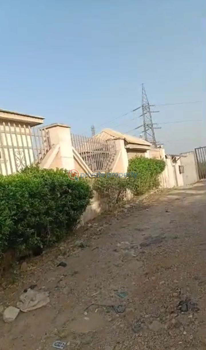 6 bedroom Detached Duplex For Sale Idishin Jericho Ibadan Ibadan Oyo - 10