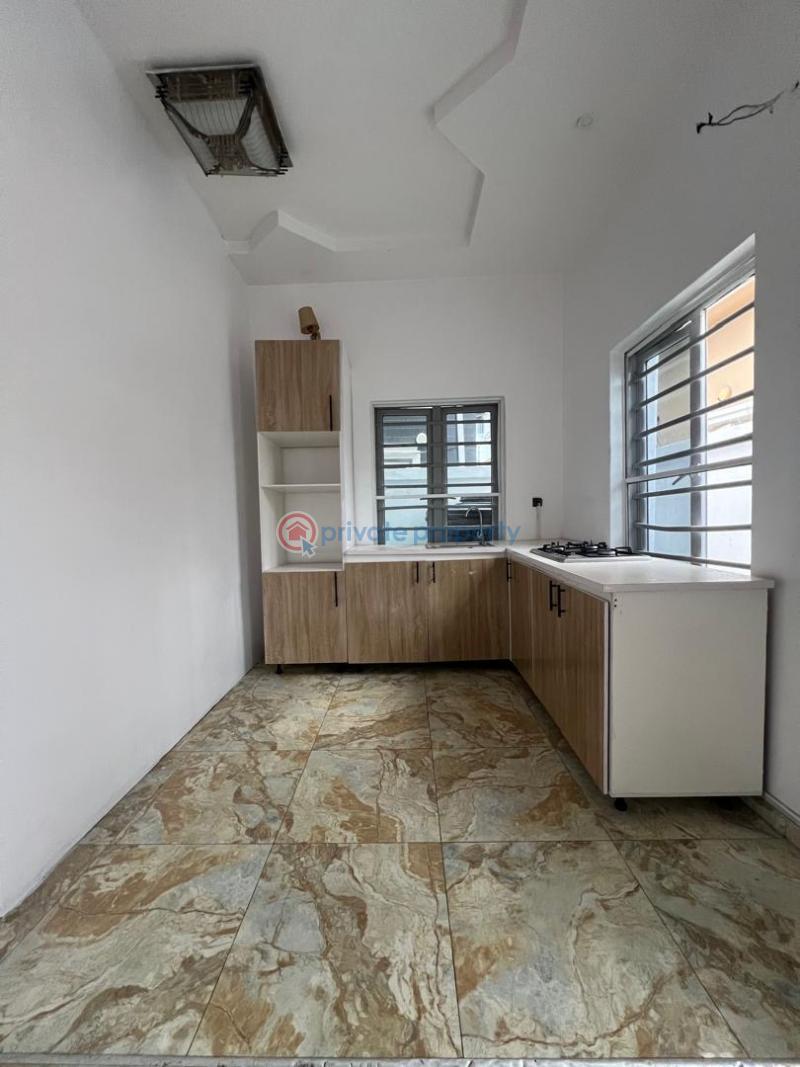 1 bedroom Block Of Flats For Rent Chevron Drive Lekki Lagos - 1