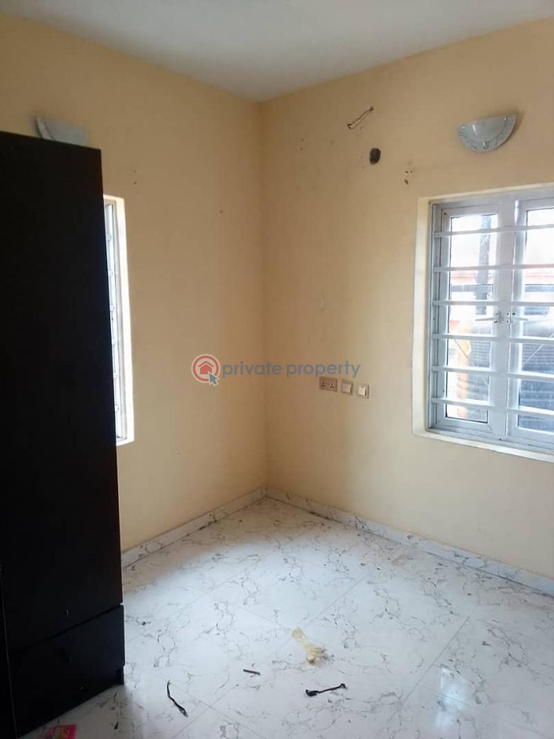 Spacious 2 bedroom flat - 6 3 bedroom Block Of Flats For Rent Badore Ajah Lagos - 6