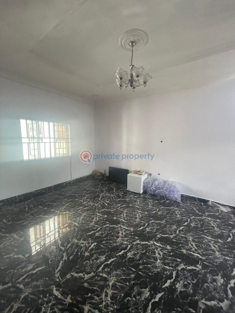 2 bedroom Block Of Flats For Rent Jakande Lekki Lagos - 4