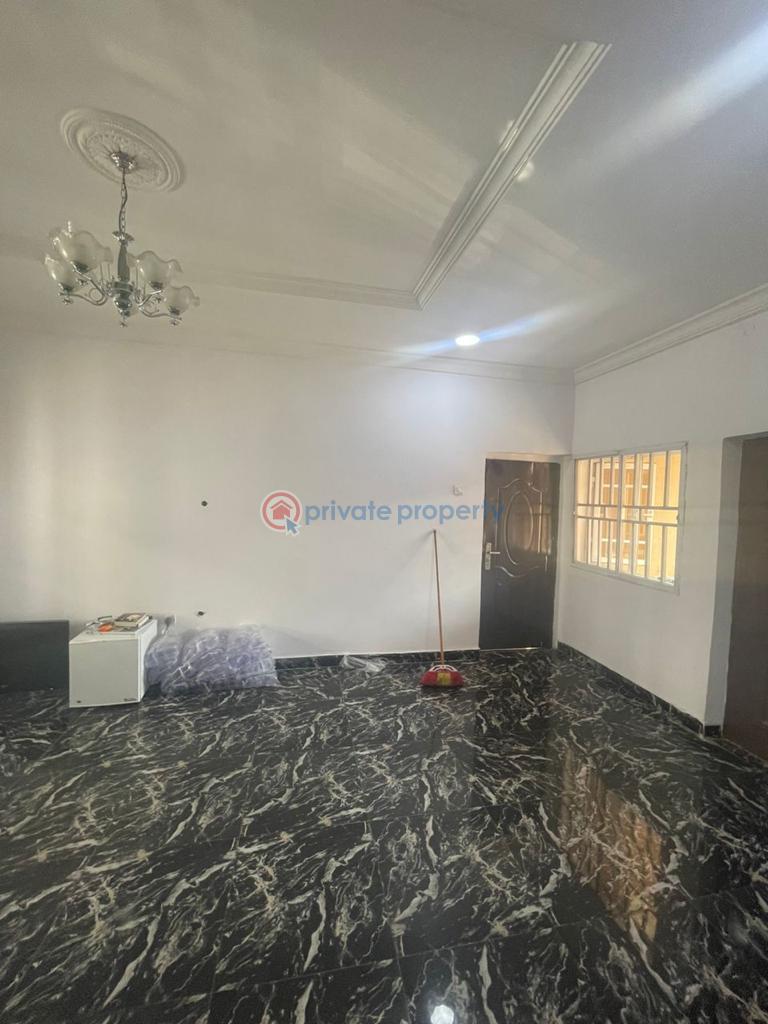 2 bedroom Block Of Flats For Rent Jakande Lekki Lagos - 0