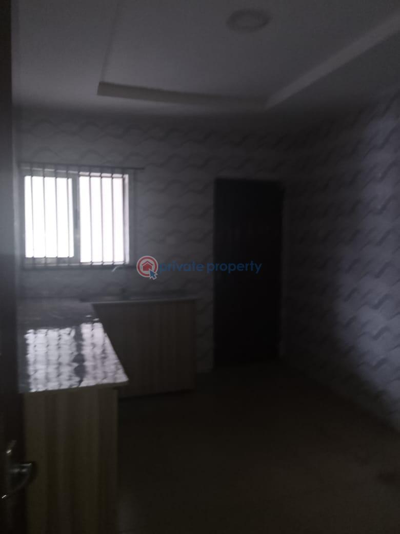 2 bedroom Block Of Flats For Rent Omole Phase 1 Ojodu Lagos - 2